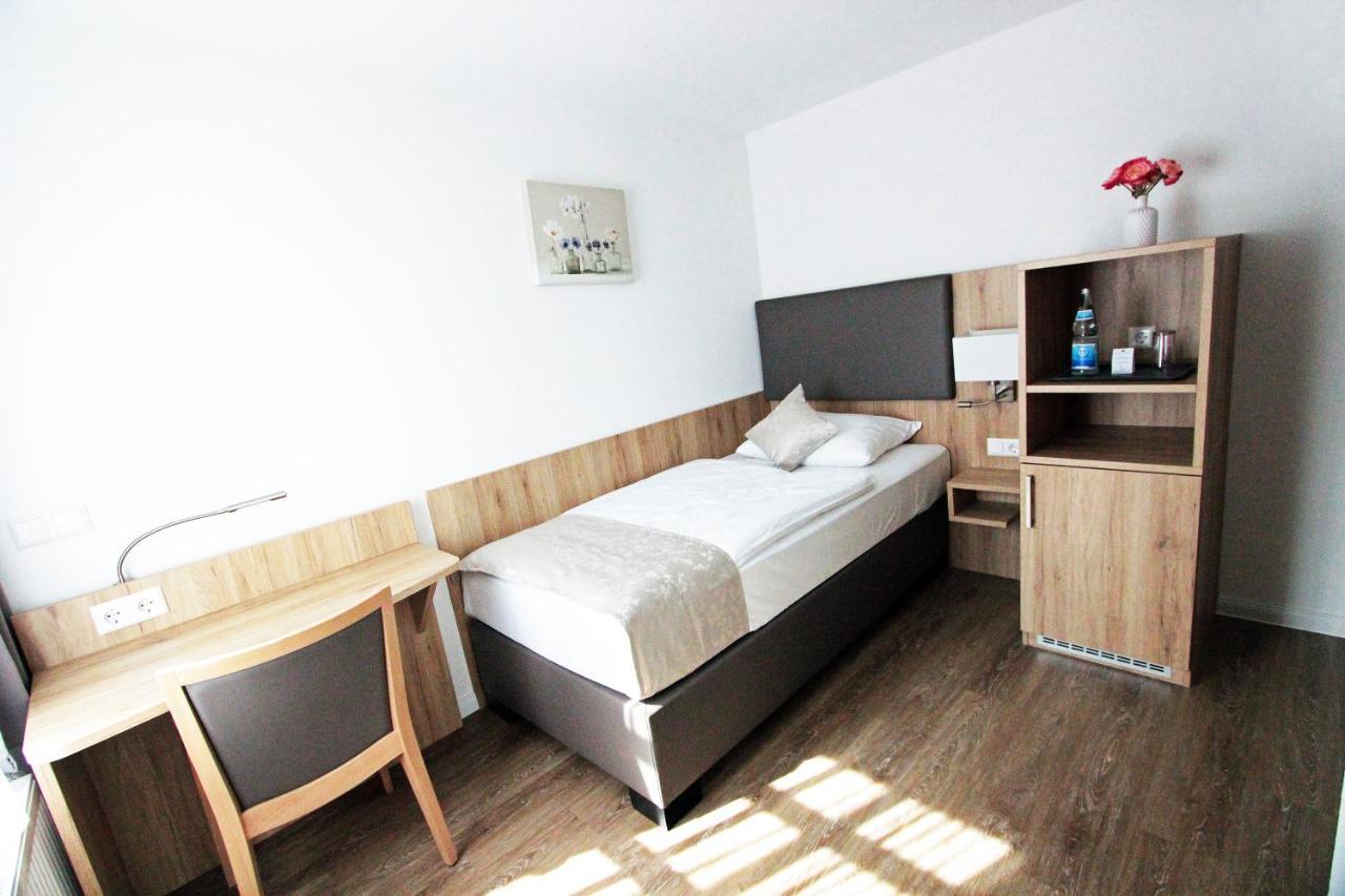 Hotel Adler Bad Friedrichshall Kültér fotó